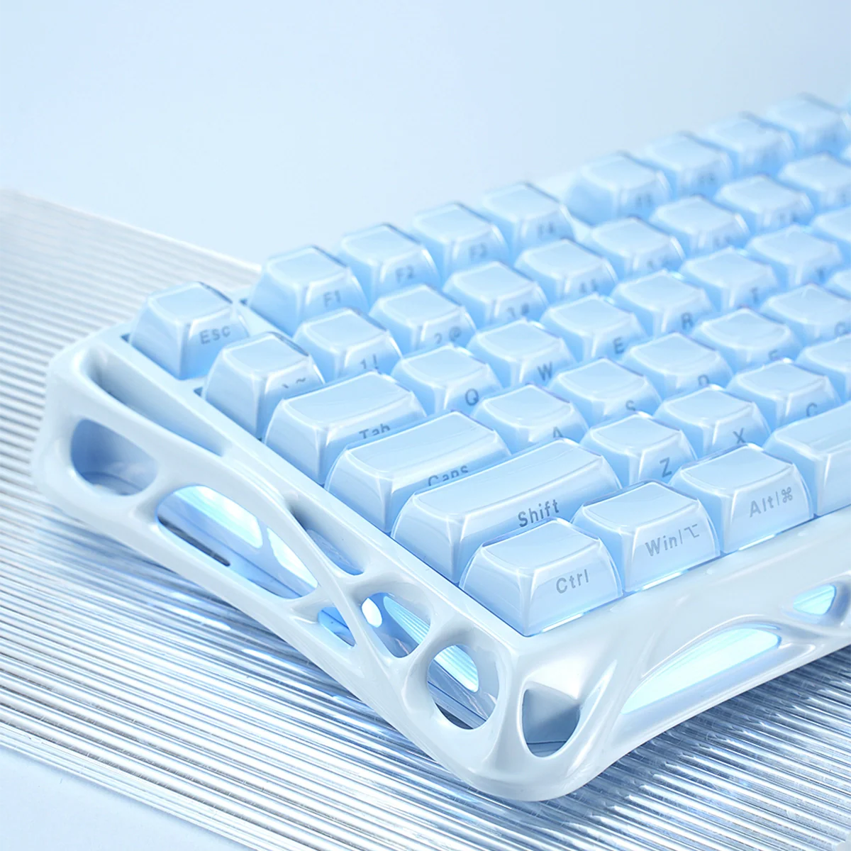 Mercury K1 異星機械鍵盤｜機械狂想，異星賦能